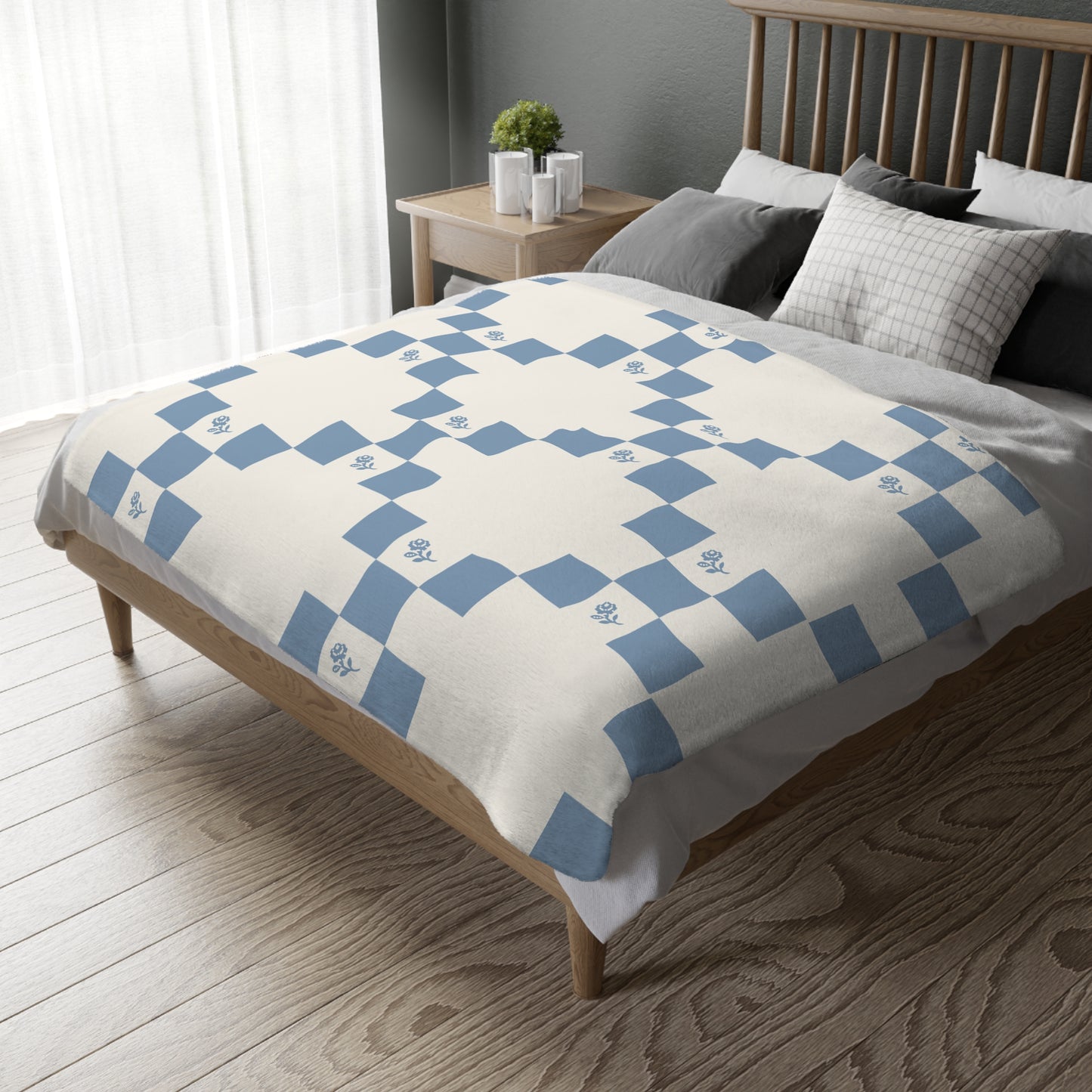 Garden Irish Chain Luxury Velveteen Blanket